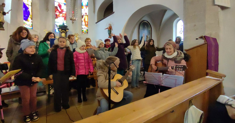 Familienmesse musikalisch gestaltet